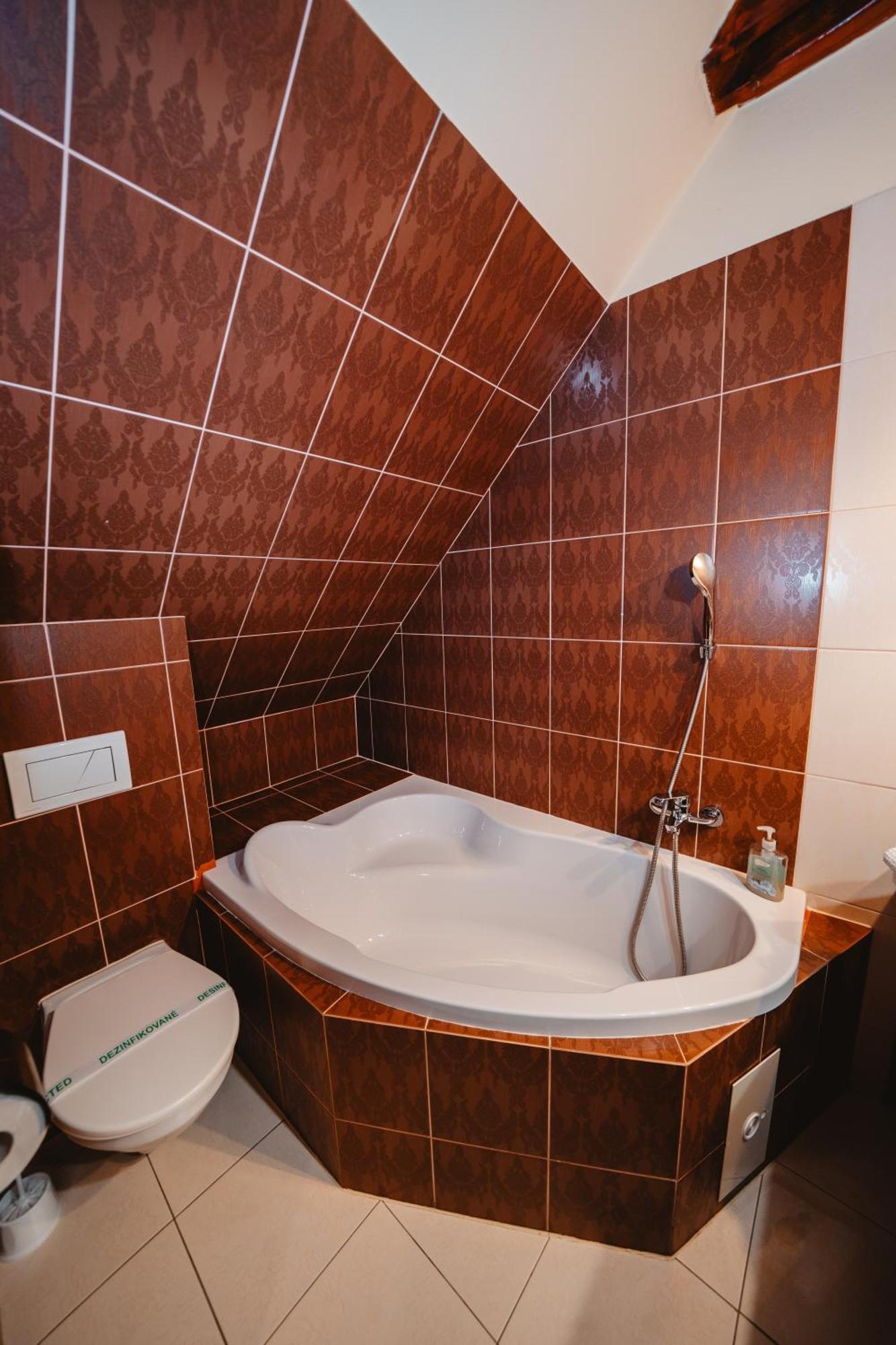 Penzion Alzbetka Poprad Exterior foto